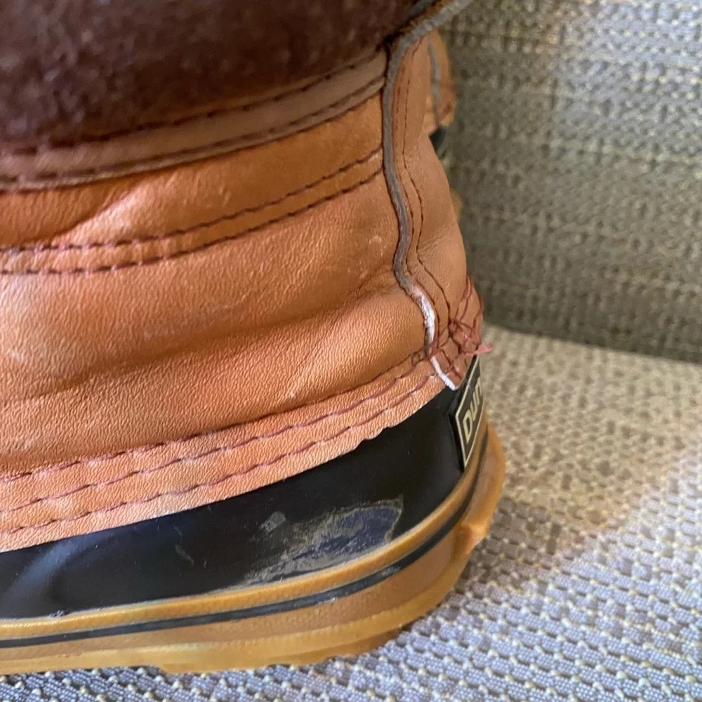 Dunham Winter boots Made in Korea. Size 6